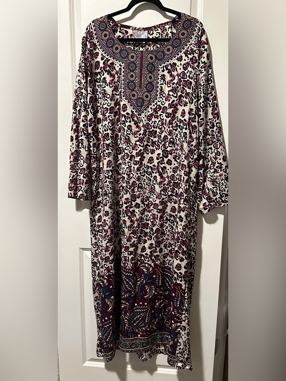 Al Tabrez Printed Boho Maxi Dress - Ivory & Burgundy Size Large